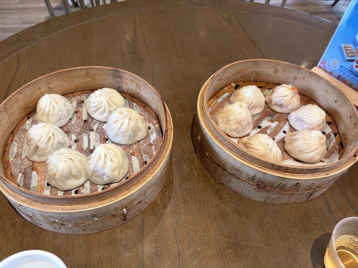 豫園・南翔饅頭店の小籠包